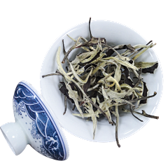 小牛牛采集到茶-月光白