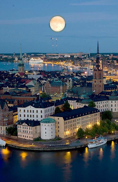 斯德哥尔摩，瑞典 。像童话