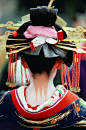 quietbystander:

An oiran, a japanese courtesan.