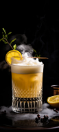 Whisky Sour，lemon，balck background