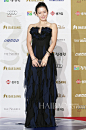 2009年12月2日，孙艺珍亮相第30届韩国电影青龙奖颁奖典礼红毯
