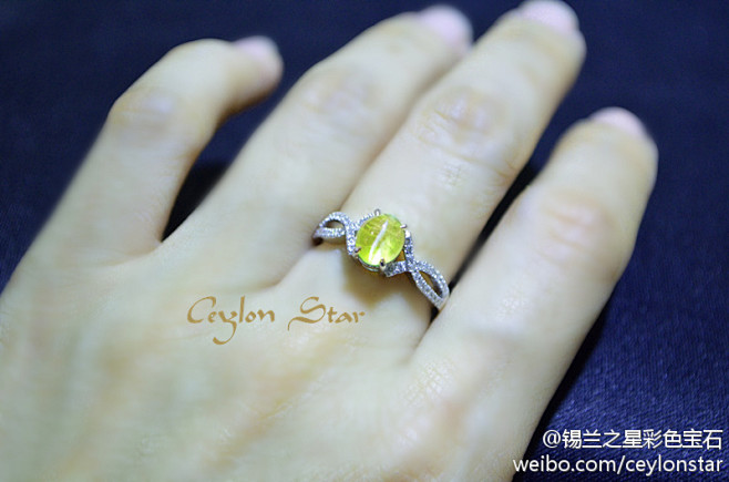 锡兰之星彩色宝石的照片 - 微相册