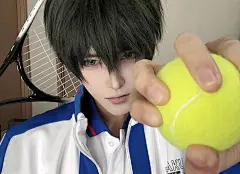 你还差得远呢。#越前龙马 #网球王子 #cos #直播截图@鰰川，采集@屿堍