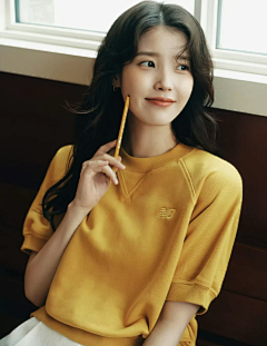 鹿煖采集到李智恩IU