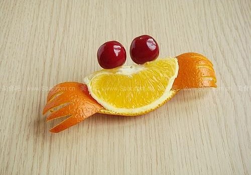 橙子螃蟹(水果拼盘菜谱)