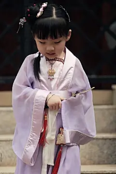 无奈，某汉服童模走红，无辜婵宝宝中枪_女人心情_育儿论坛_摇篮网
