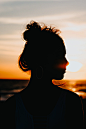 Messy bun, sunset, woman and silhouette HD photo by Tyler Nix (@jtylernix) on Unsplash : Download this photo by Tyler Nix (@jtylernix)