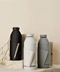 Closca Bottle Beach : The new Consciousness Collection is inspired by those nature icons represented in the new strap colors of our Closca Bottle. With the Closca Bottle Beach, you can reduce single-use plastic and contribute directly to this cause. An im
