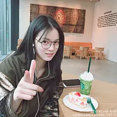 大家早上好！！
今天又是元气满满的一天！！！
你们起床搬砖了吗
听首歌清醒一下吧KCloser-The Chainsmokers ​​​​