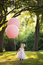 Love those balloons! Party photos.@YongQu