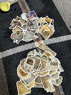 50张网红猫咪表情包涂鸦贴纸可装饰行李箱笔吉他记本防水爆款批发