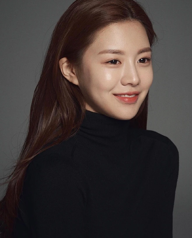 高允真 (10)图片_美女图片素材-花瓣网