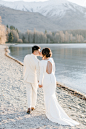 5 minutes with... New Zealand wedding photographer Judy Nunez Photography | New Zealand Vendor Spotlight : It's her ability to create timeless imagery while capturing genuine smiles and romantic connections that has taken Hawke's Bay wedding photographer 