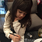 Baylee(Gabi) is into drawing an apple^^ Cutie^^ 2韩国·首尔
