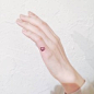 tattoo* 手指上的小纹身