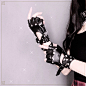 Lolita朋克哥特蒸汽绑带铆钉半指皮手套辣妹机能JK露指军lo手袖酷-淘宝网