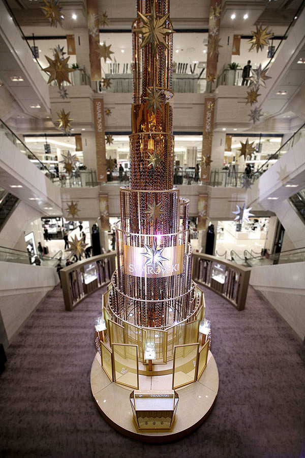 Christmas Tower : Ye...