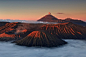 Helminadia Jabur风光摄影之壮观的火山烟