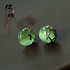 Rayclz采集到饰品