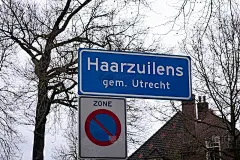 荷兰乌得勒支附近的Haarzuilens地名标志