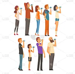 人们饮用水从塑料瓶设置，男人，女人和孩子享受饮用新鲜的干净的水矢量插图