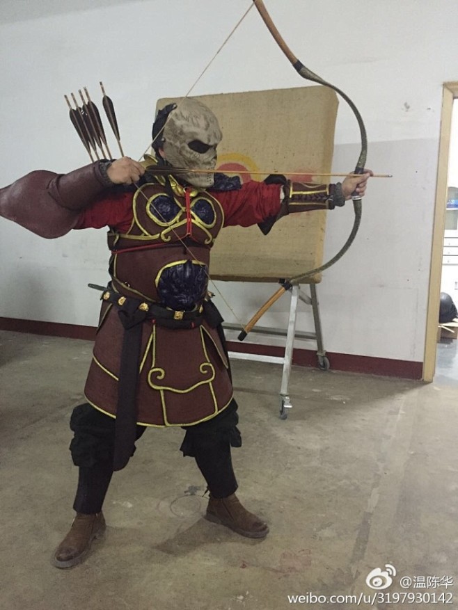 兽首吞头天王铠主要参考资料来源于唐代天王俑借此验证天王俑铠甲是否