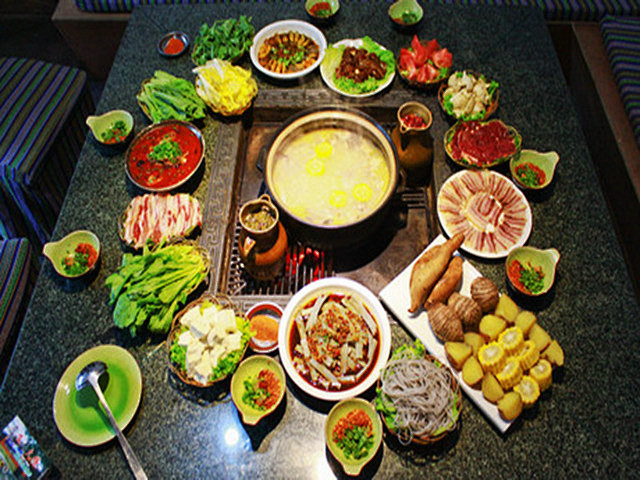 丽江特色火塘鸡