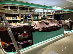 包包展示柜设计效果图与展柜陈列落地 - 小红书