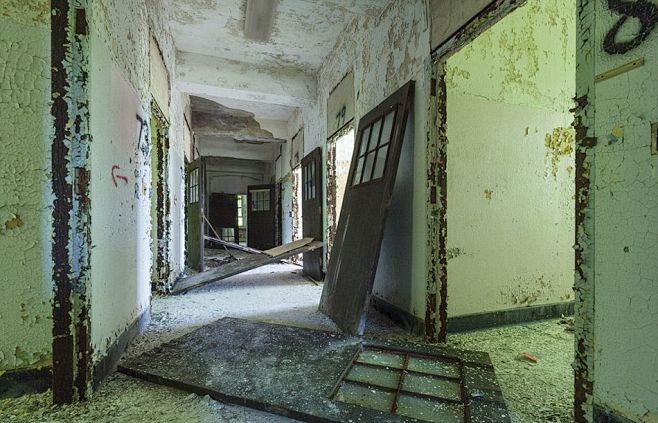 探秘美国废弃精神病院“疯人农庄”(组图)...