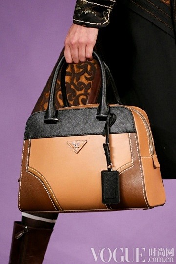 Prada2015年春夏高级成衣时装秀发...
