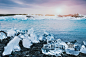 美丽的冰雕上海岸的 Jokulsarlon 冰川湖 - 图虫创意图库正版图片,视频,插图,微博微信公众号配图,自媒体素材
