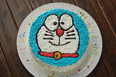 爱意满满的手绘生日蛋糕【哆啦A梦奶油蛋糕】