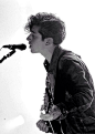 i have this weird obsession with alex turner it's amazing
