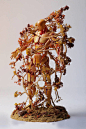 美国艺术家  Garret Kane 的混合媒介雕塑作品，利用自然元素和3D打印件创作，致敬自然的力量和四季的循环。（garretkane.com）