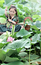 一位摄影师妈妈给女儿拍的旅行照，萌翻了整个朋友圈！