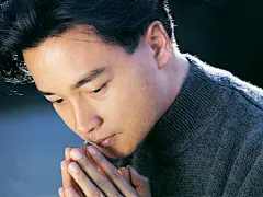  风华绝代 一代巨星张国荣桌面壁纸精选   #精选# #优质#