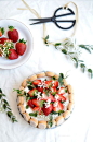 strawberries and cream semifreddo cake: 