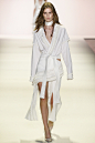 Jonathan Simkhai Spring 2017 Ready-to-Wear Fashion Show : The complete Jonathan Simkhai Spring 2017 Ready-to-Wear fashion show now on Vogue Runway.