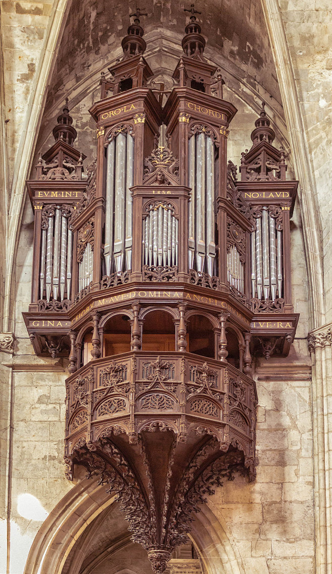 eglise de la Ferte b...