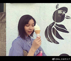 豆包蘸糖昔采集到明星