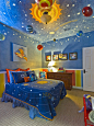 原文出自:

梦幻般的卧室设计，配合灯光设计，打造一个属于两个人的星空。

(2张)