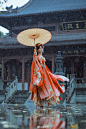 谢安然 绝美 仙女哭泣

风雪与残阳都无情，
什么昨日明珠，
不及路边卵石罢了。

–––––––––––––––––––––

去年杭州初雪时拍的照片。
雨雪交加的一天，从白天拍到天黑，结束时从头到脚都湿透了，冻得身体乱颤，说不出话。
也正因为这样，这组片子的情绪非——常的到位！
嗯，满意，虽然冷的想，但是下次还来