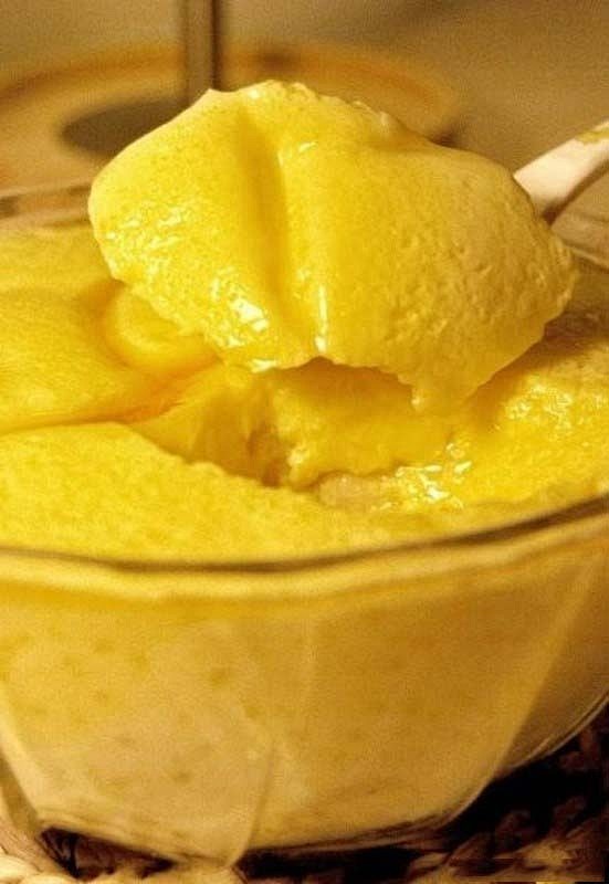 [【奶味香蕉蛋羹】] 原料：香蕉1根，牛...