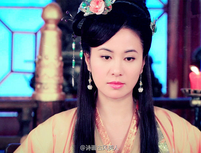 紫钗奇缘霍小玉她是洛阳郡主长安三花魁之一紫檀殿头牌歌姬