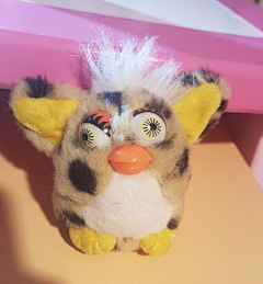 白色的PEKO酱采集到FURBY
