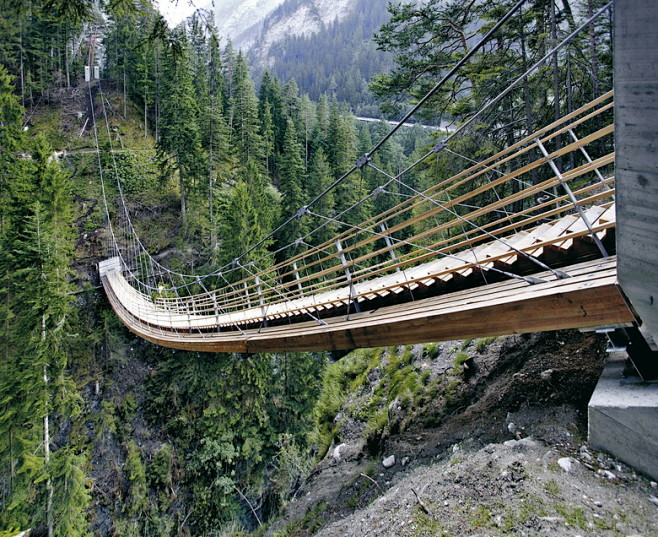 《世界最美丽的楼梯》
瑞士工程师Dzhy...