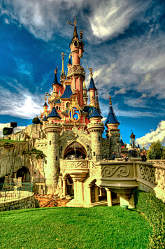 那些童话般的城堡~不舔酸奶盖儿采集到童话般采集jipin.kaixin001.