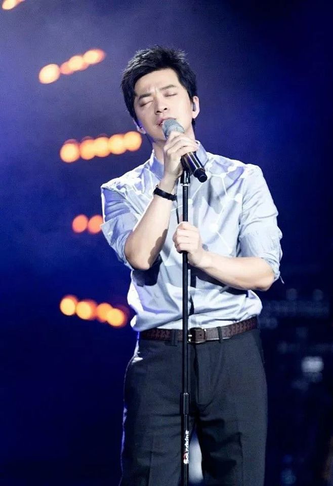 音乐诗人李健