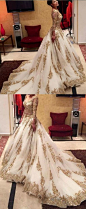 Two Piece Wedding Dresses Ball Gown wedding dress V-neck wedding dress Long Sleeve wedding dress Sexy Bridal Gown #annapromdress #weddingdress #wedding #bridalgown #BridalGowns #cheapweddingdress #fashion #style #dance #bridal