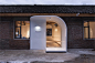03_白色入口门夜景The Night View through white-door entrance.jpg